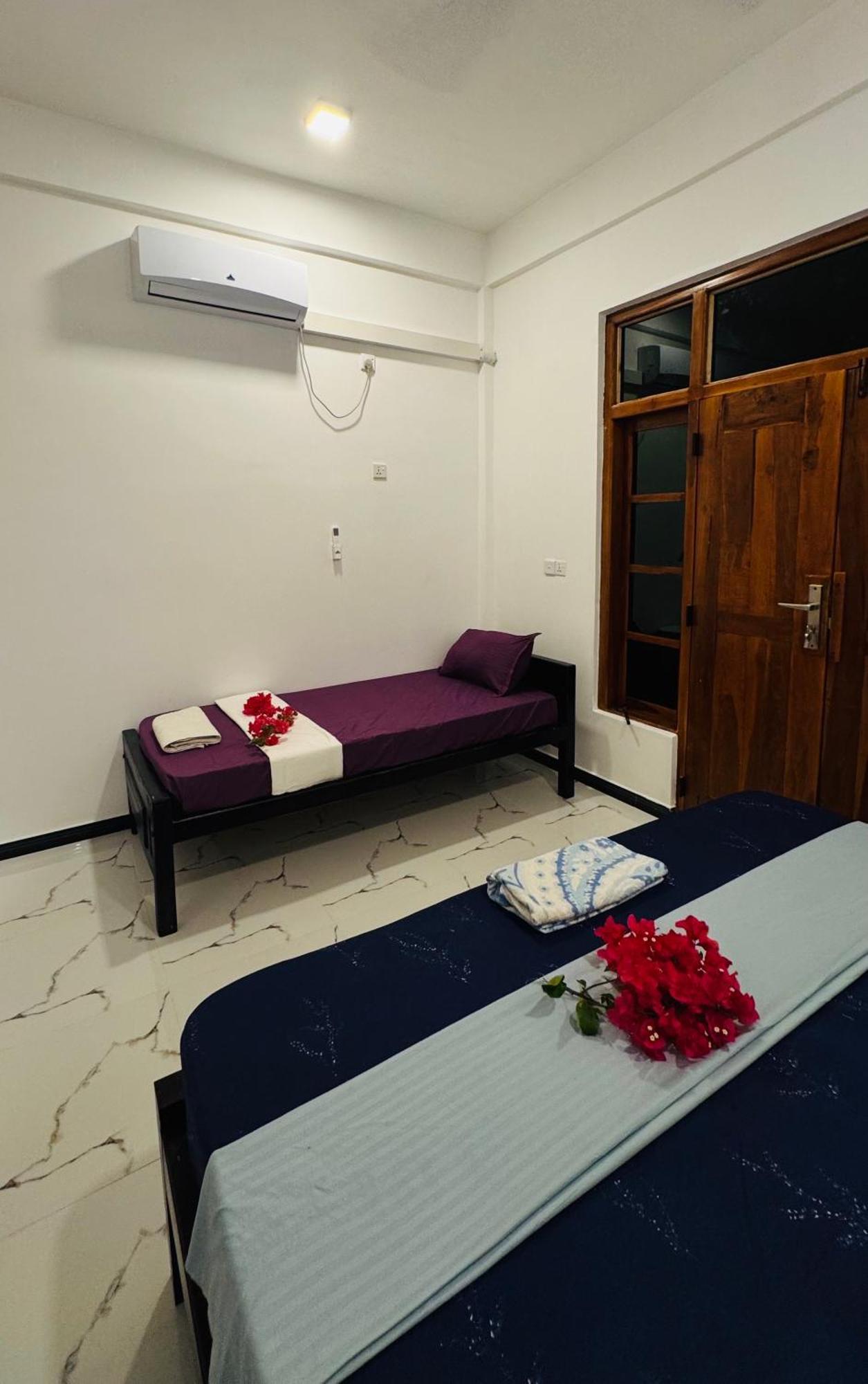 Baywatch Arugambay Hotell Arugam Kudah Eksteriør bilde